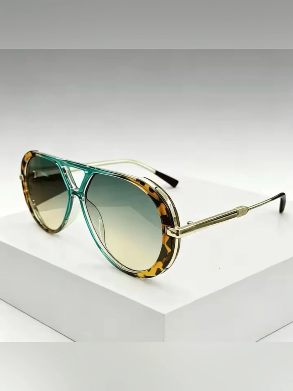 Tortoiseshell Frame Sunglasses with Blue-Green Lenses - Women